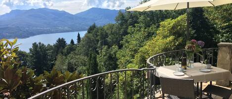 Ristorazione all'aperto