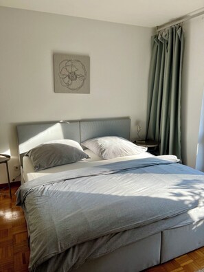 1 bedroom, iron/ironing board, WiFi, bed sheets