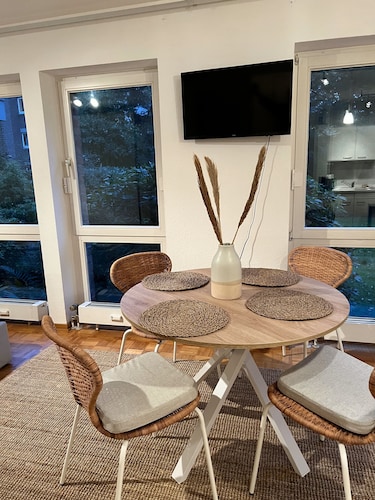 TheFairSpot - Ruhiges Apartment direkt am Nordpark / 5 Min zur Messe und Arena