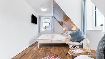 2 camere, culla da viaggio, Wi-Fi gratuito