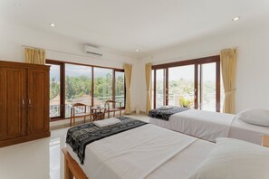 Espace de travail pour ordinateur portable, Wi-Fi gratuit