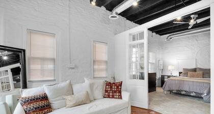Historic Germantown 1BR Loft