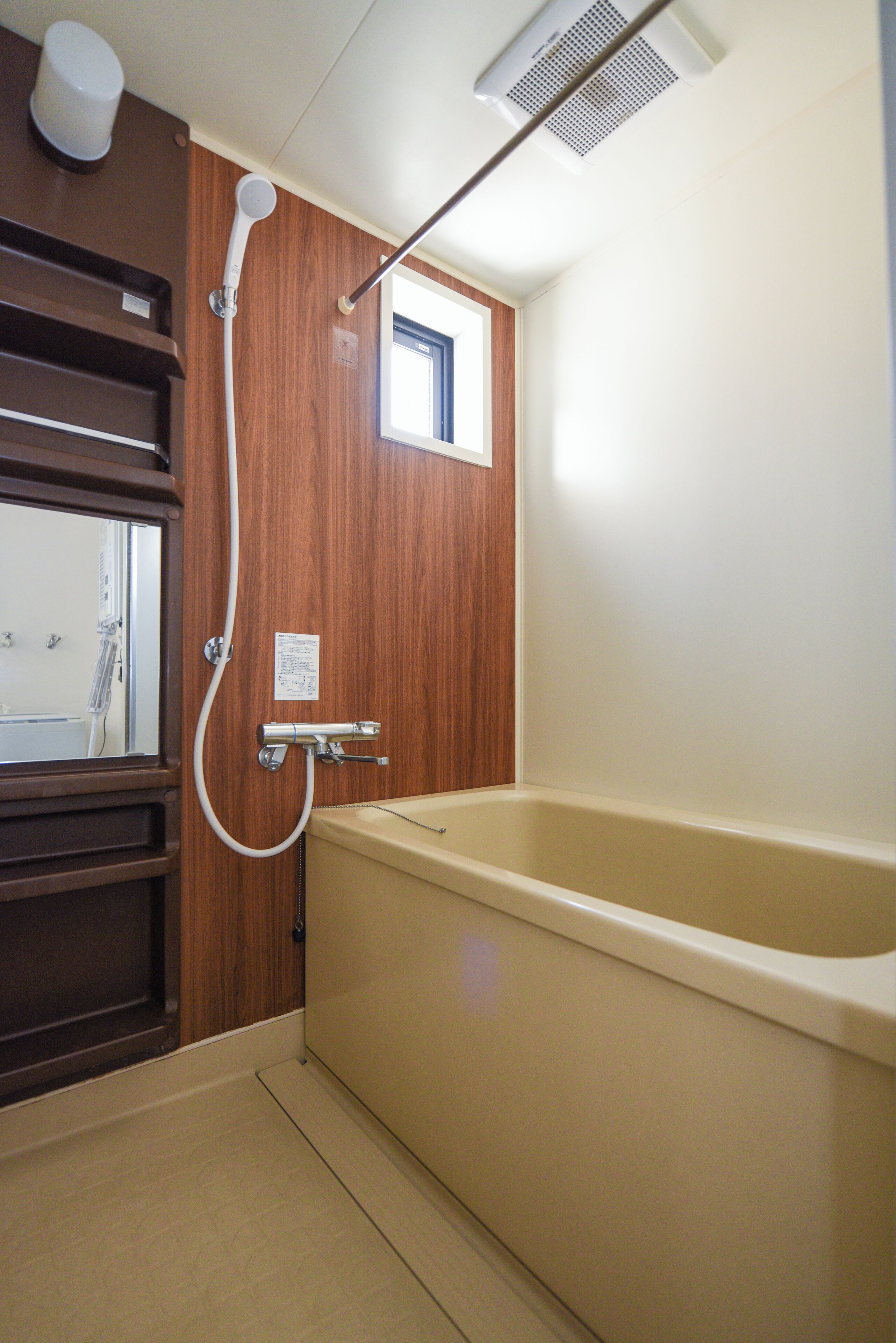 Family Apartment, City View | Bathroom | Slippers