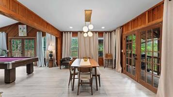 Game room