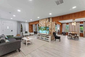 Smart TV, fireplace, offices