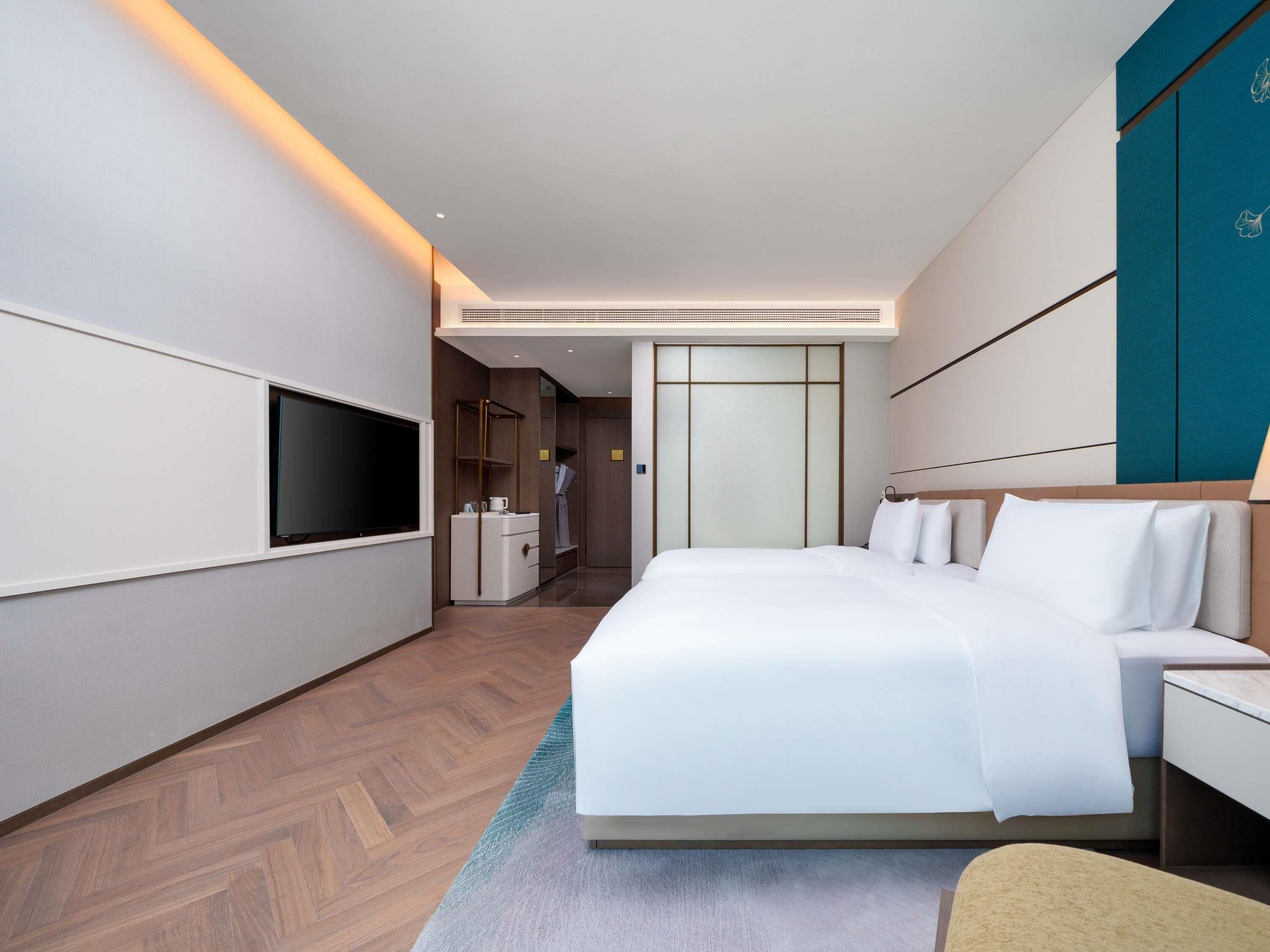 Superior kamer, 2 tweepersoonsbedden | Luxe beddengoed, donsdekens, een minibar, een kluis op de kamer