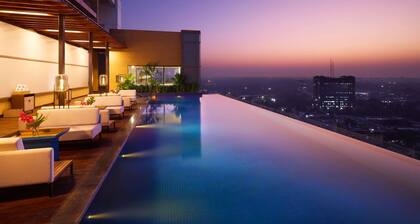 Novotel New Delhi City Centre