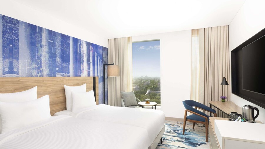 Novotel New Delhi City Centre