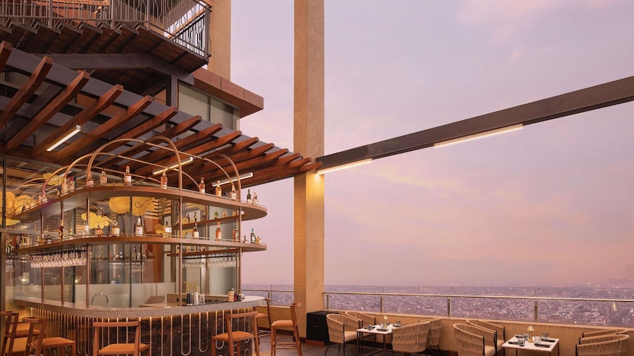 Novotel New Delhi City Centre