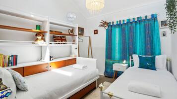 3 bedrooms, iron/ironing board, free WiFi