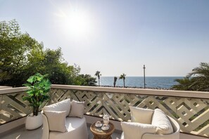 Villa Luxe, 4 chambres, non-fumeur, vue mer | Balcon