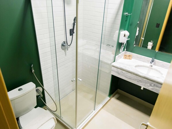 Bathroom - Ibis Styles Foz Do Iguaçu (Foz do Iguaçu)