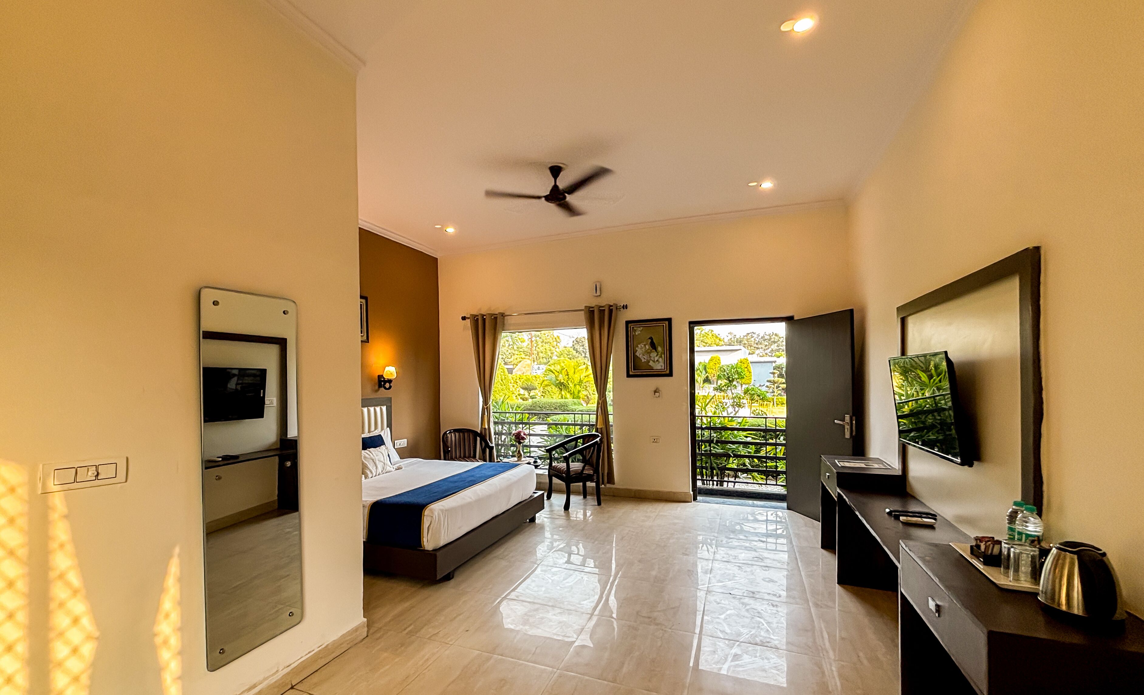 Quarto casal premium | Wi-Fi de cortesia