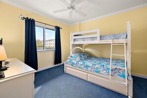 3 Schlafzimmer, Bügeleisen/Bügelbrett, WLAN, Bettwäsche
