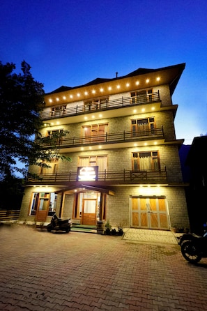 Front of property - Wander Thrives Inn By Ads (Manali)