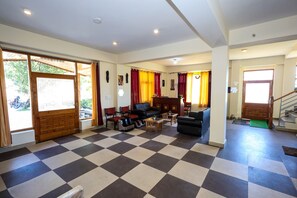 Reception - Wander Thrives Inn By Ads (Manali)