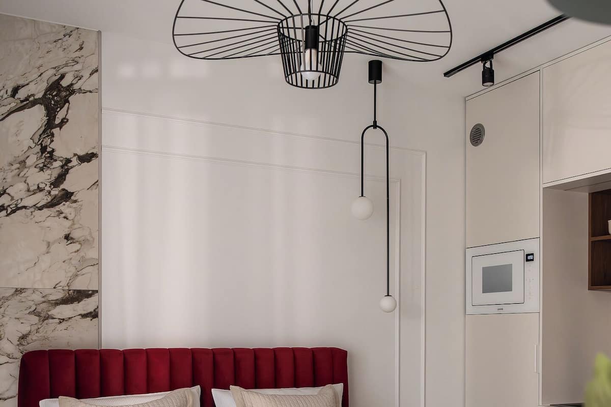 1 bedroom, individually decorated, individually furnished
