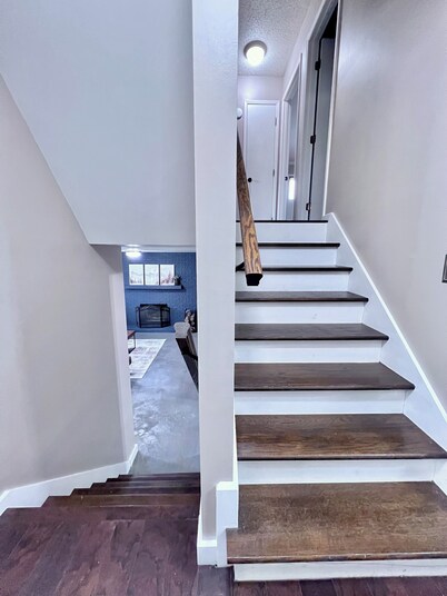 Parkside home close to campus - 3 BD 2 BA