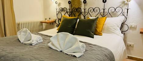 2 habitaciones, tabla de planchar con plancha, wifi y ropa de cama