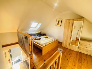 Interior - One Bedroom Flat, Cambridge Central (Cambridge)