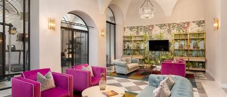 Luxury-Apartment | Lobby