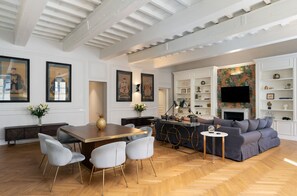 Exclusive Apartment | Living area - Palazzo Pazzi Vitali Luxury Apartments (Florence)