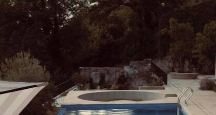 Bayview and 17m pool villa