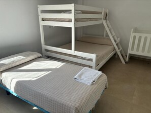 Phòng dành cho gia đình, quang cảnh núi | Truy cập Internet không dây miễn phí