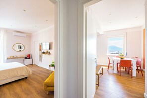 Apart Daire, 3 Yatak Odası, Deniz Manzaralı, Kule | İç mekân