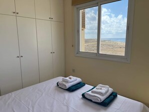 3 chambres, bureau, fer et planche à repasser, Wi-Fi