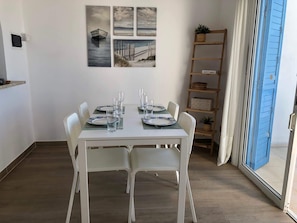 Dining - Ikaria Village - Magnificent 2BR with Sea Views (Paphos)