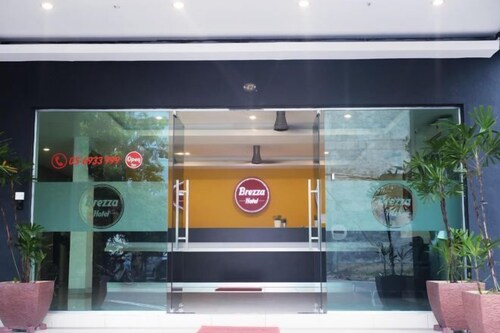 Brezza Hotel Sitiawan