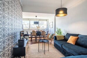 Smart TV - Aloe Apartment, Lumiar, Lisbon (Lisboa)