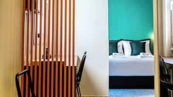 Family Room | Free WiFi, bed sheets