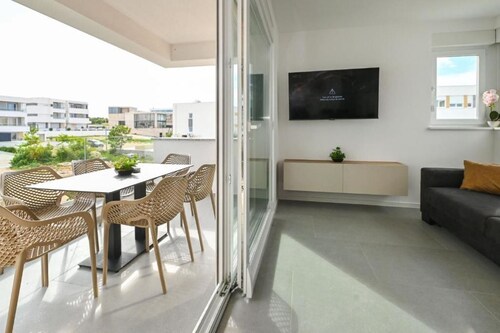 Two-bedroom apartment with a terrace