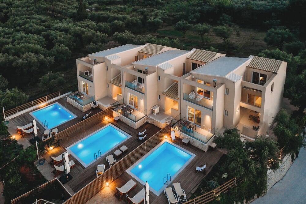 Dolce Luxury Villas