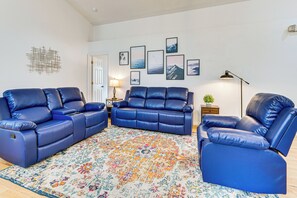 單棟房屋 (4 Bedrooms) | 內部