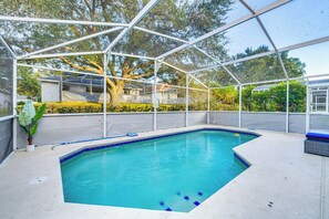 Interior - Orlando Theme Park Adventures: Family Getaway (Davenport)