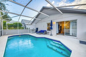 單棟房屋 (4 Bedrooms) | 住宿正面