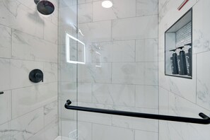 House (0 Bedroom) | Interior - Gateway to Theme Parks! Davenport Studio w/ Pool (Davenport)