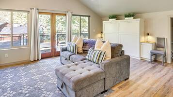 House (1 Bedroom) | Interior