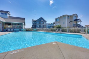 House (5 Bedrooms) | Interior - Private Hot Tub & Dock: North Topsail Beach Home (Sneads Ferry)
