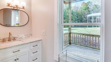 Nhà (4 Bedrooms) | Nội thất