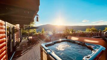 Cabane Tradition, salle de bains privée, vue lac | Extérieur