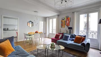 Smart TV, offices