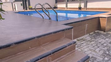 15 utendørsbassenger