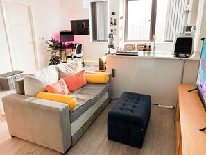 Interior - Fabulous, modern North London apartment (Harrow)