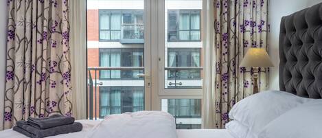 2 bedrooms, Internet, bed sheets