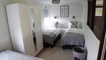 Cabin, 1 Bedroom, Garden View | 1 bedroom