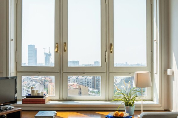 Apartment | View from property - Centro Piazzale Biancamano - Luminoso Bilocale in (Milan)